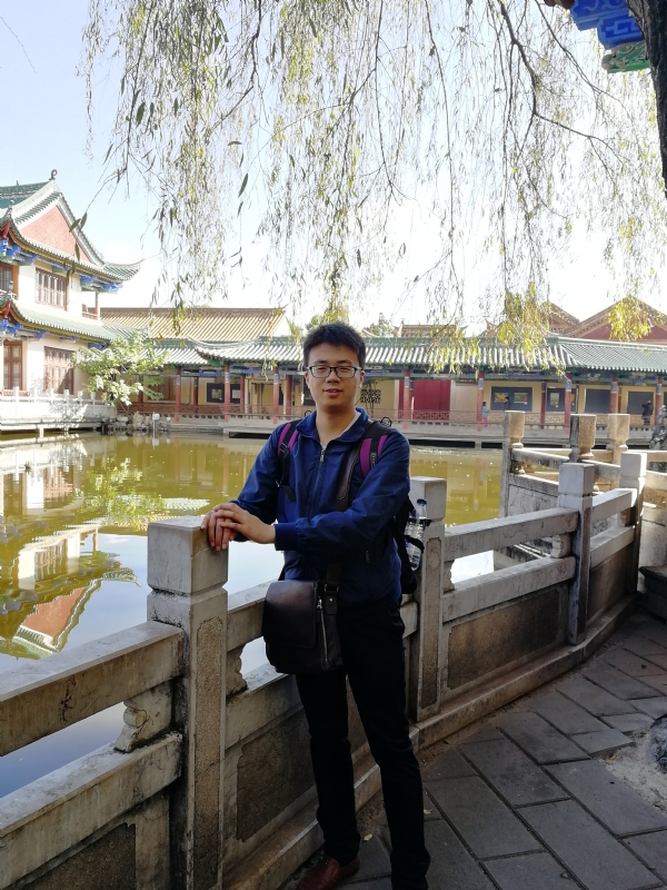 Lee的第一张照片--贵州上门女婿服务网